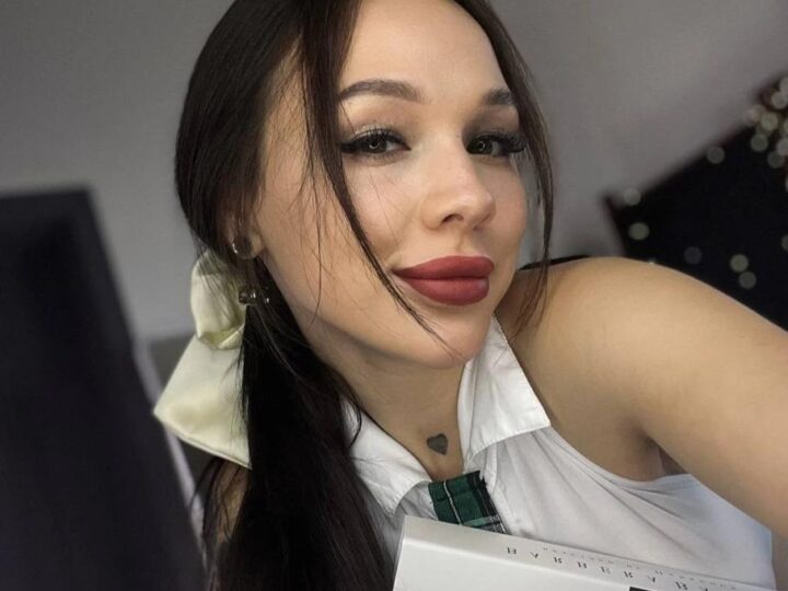 Mon avis sur Amy « bllowjoyy », suceuse sur CamSoda