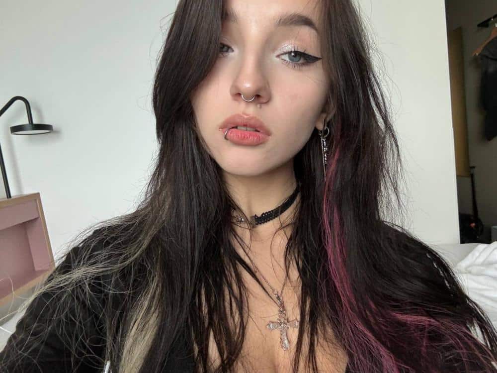 Vi-Jasen sur CamSoda : mon avis sur ce modèle