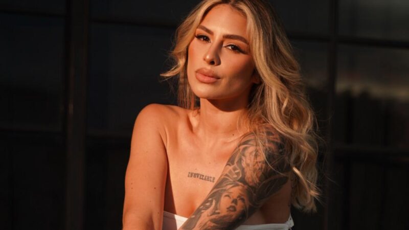 Mon Avis sur Eva Jagger, Latina tatouée sur CamSoda